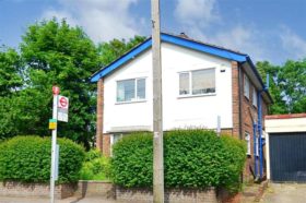 2 bedroom Detached for sale